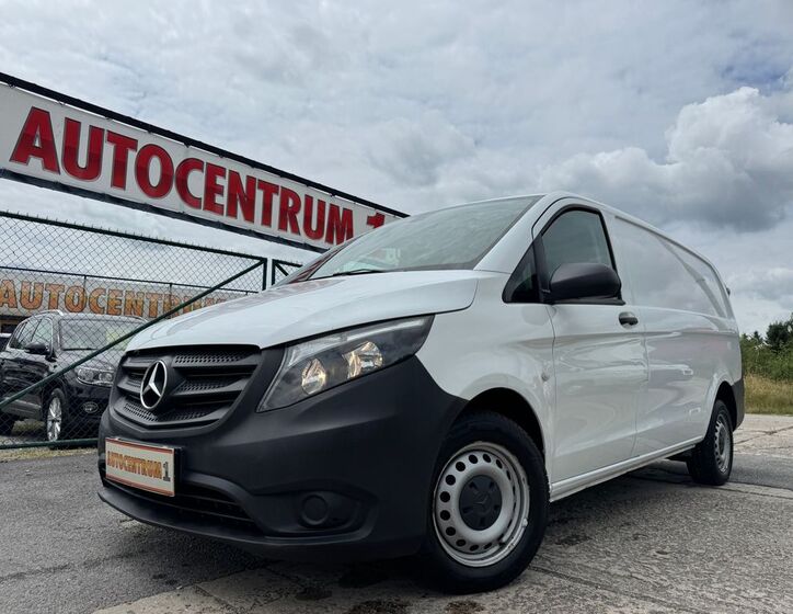 Mercedes-Benz Vito 1