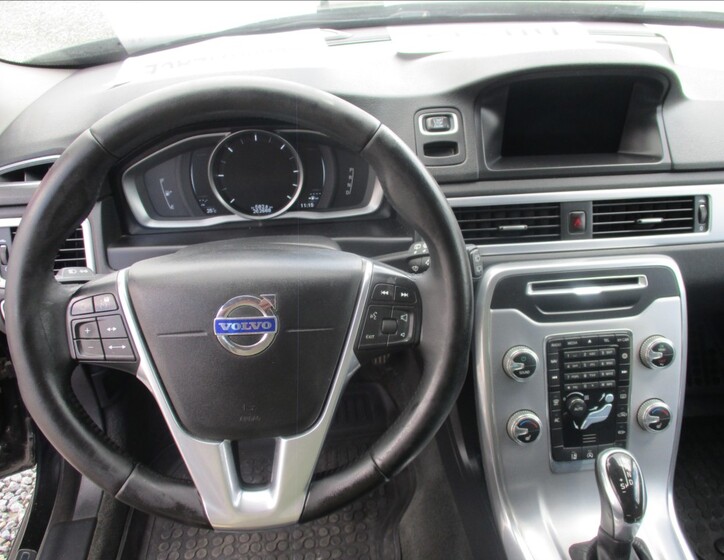 Volvo V70 14