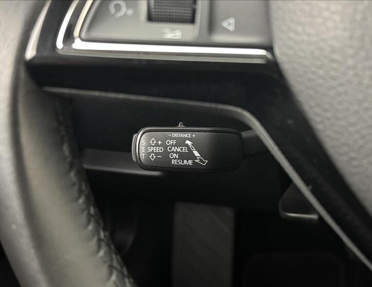 Škoda Superb 11