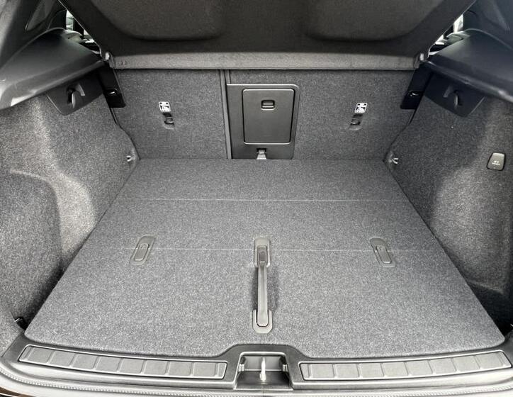 Volvo XC40 18