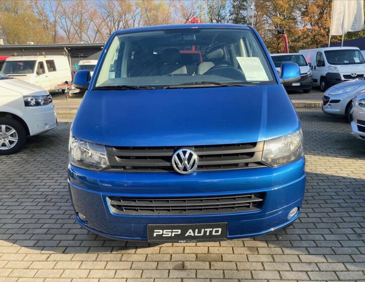 Volkswagen Caravelle 10