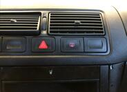 Volkswagen Golf 21