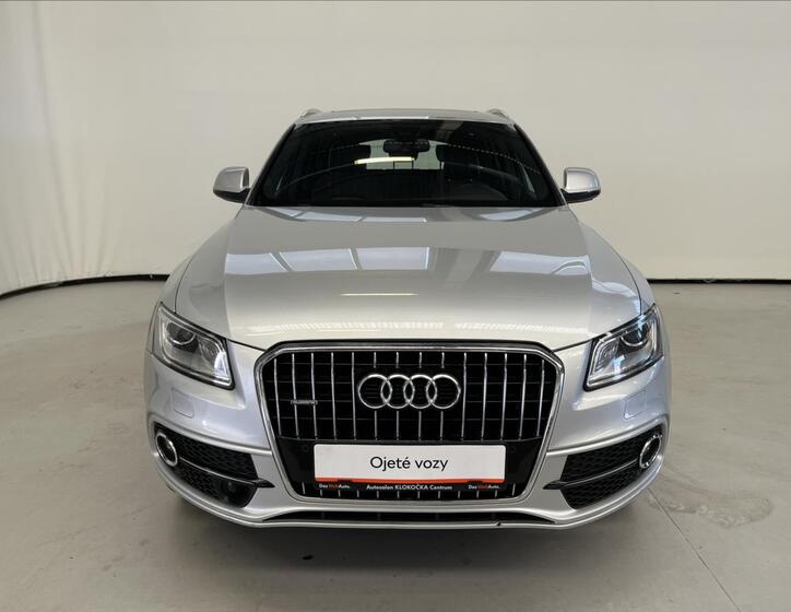 Audi Q5 4