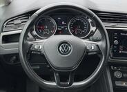 Volkswagen Touran 8