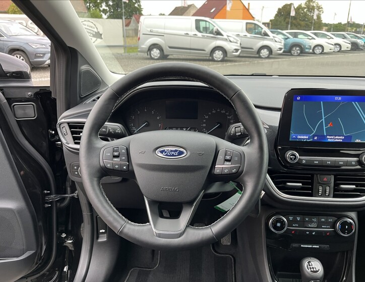 Ford Puma 25