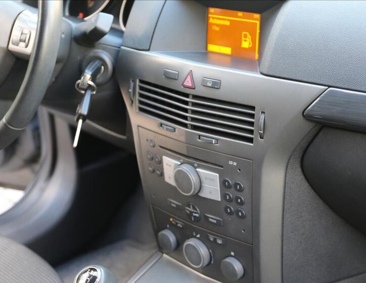 Opel Astra 23