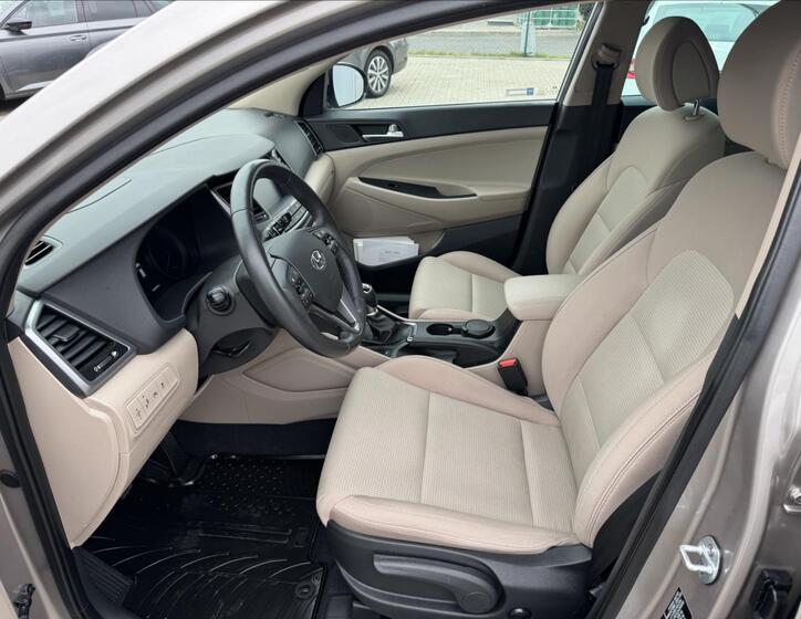 Hyundai Tucson 15