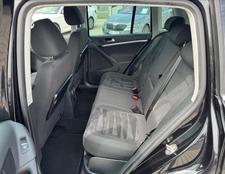 Volkswagen Tiguan 15