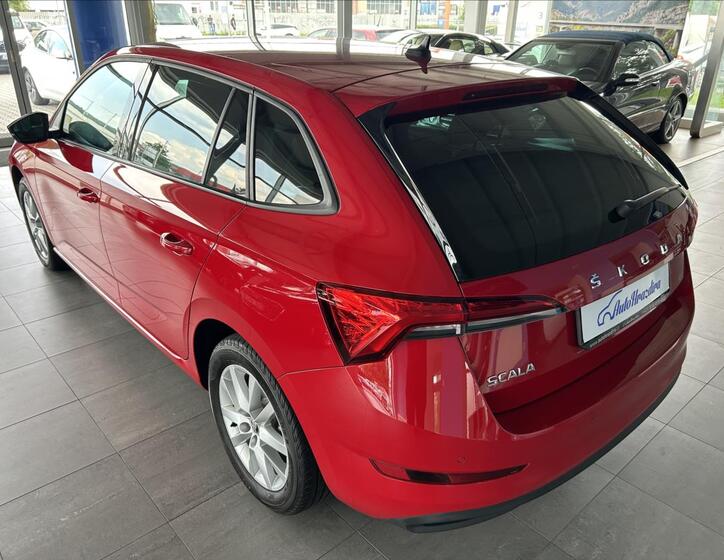 Škoda Scala 4