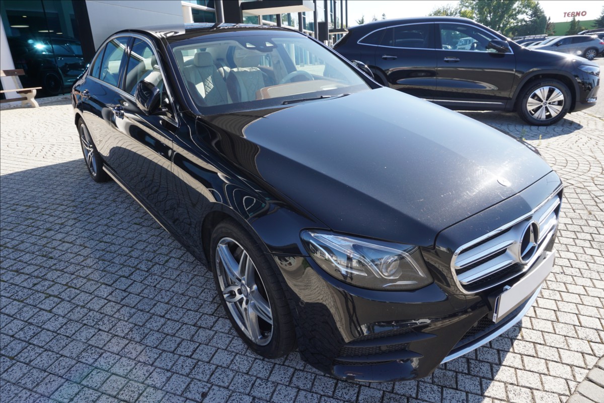 Mercedes-Benz Třídy E