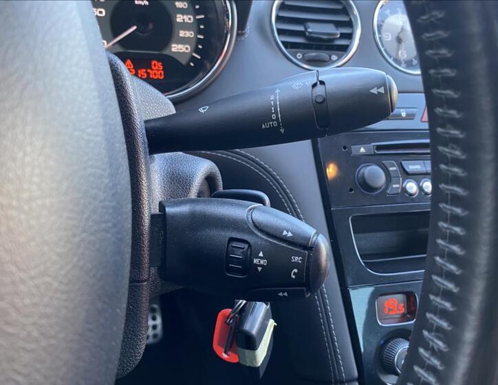 Peugeot RCZ 20