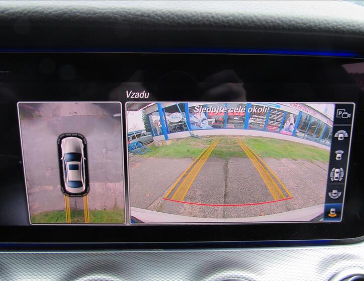 Mercedes-Benz Třídy E 18