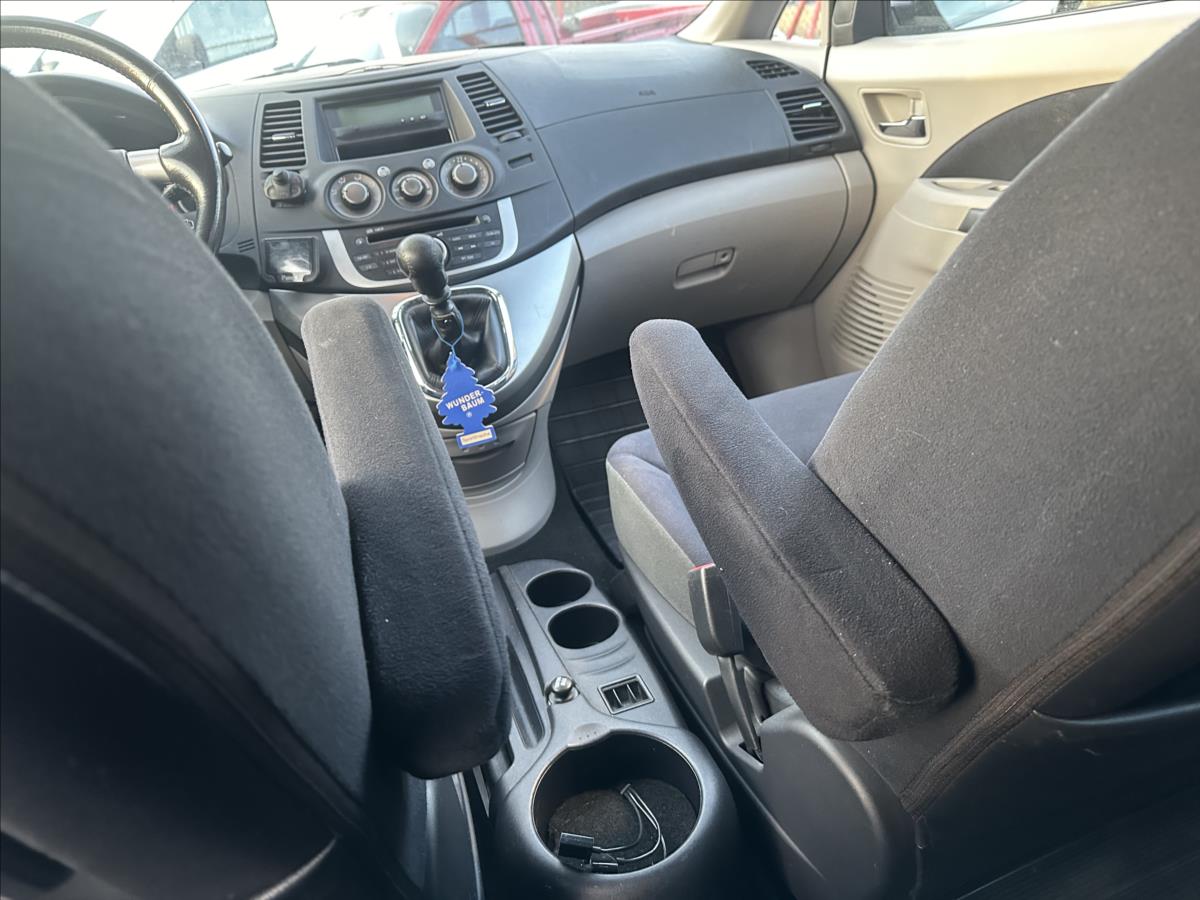 Mitsubishi Grandis