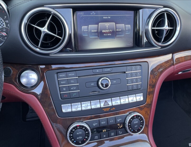 Mercedes-Benz SL 18