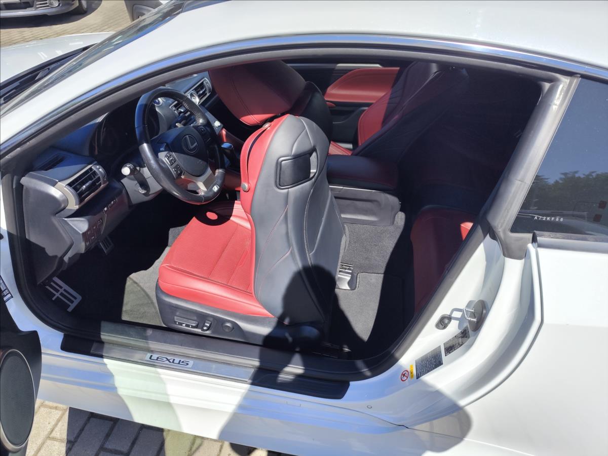 Lexus RC 300h