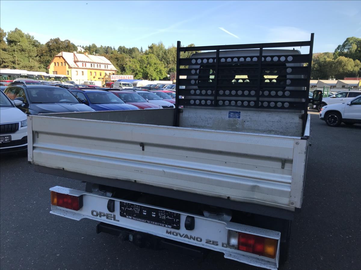 Opel Movano