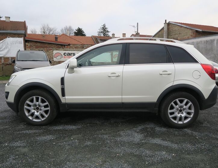 Opel Antara 8