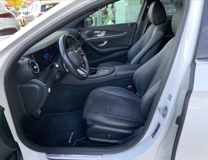 Mercedes-Benz Třídy E 6