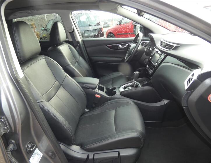Nissan Qashqai 13