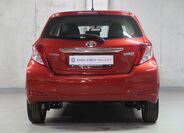 Toyota Yaris 6
