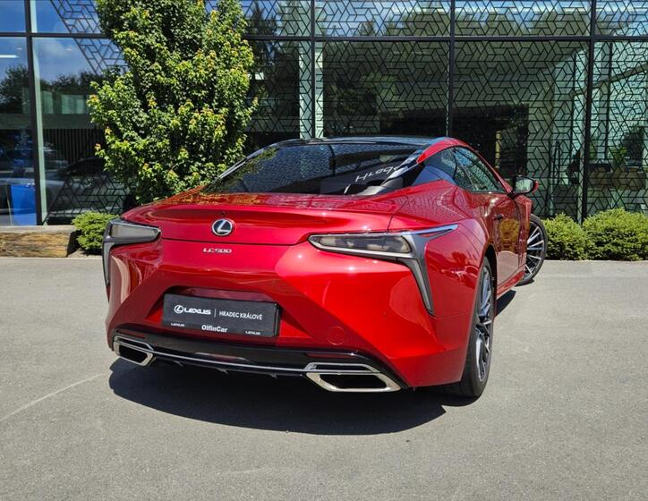 Lexus LC 500 11