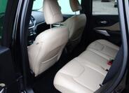 Jeep Cherokee 28