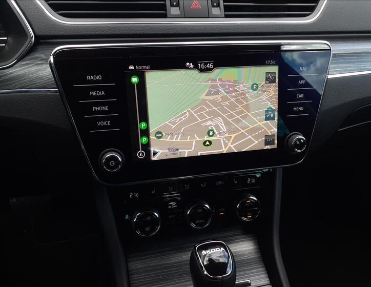 Škoda Superb 12