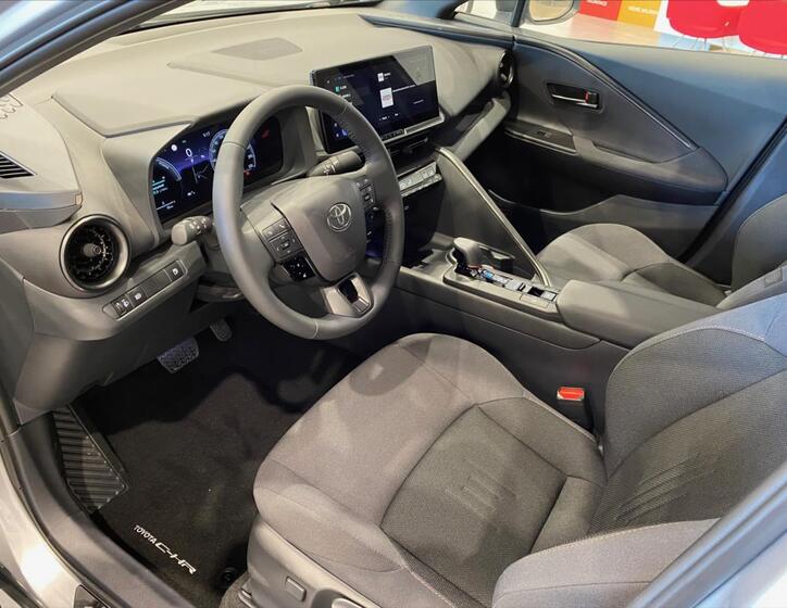 Toyota C-HR 14