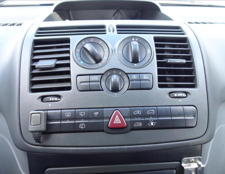 Mercedes-Benz Vito 20