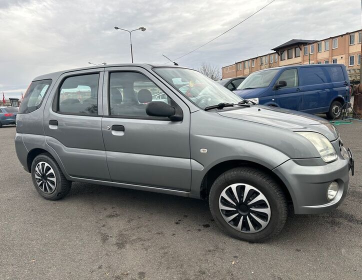 Subaru Justy 2