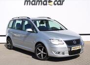 Volkswagen Touran 1