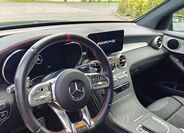 Mercedes-Benz GLC 10