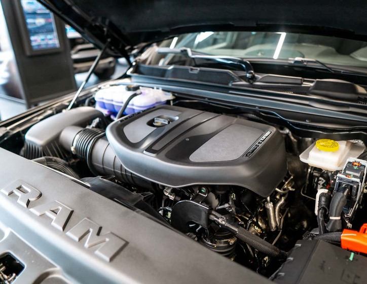 Dodge RAM 38