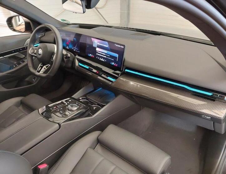 BMW Řada 5 6