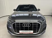 Audi Q7 4