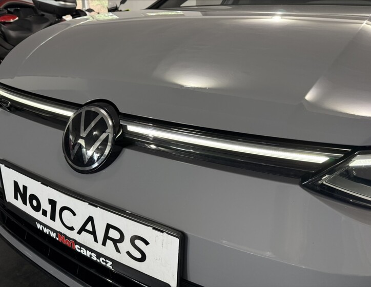 Volkswagen Golf 33