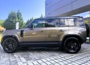 Land Rover Defender 2