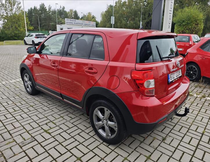 Toyota Urban Cruiser 4