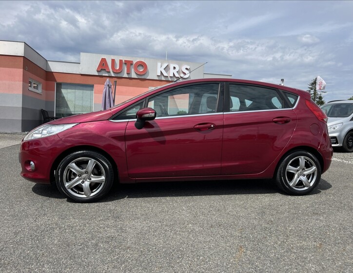 Ford Fiesta 9