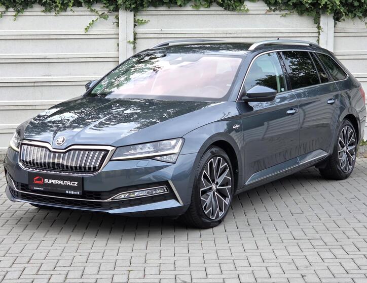 Škoda Superb 3