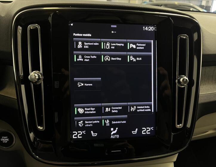 Volvo XC40 7