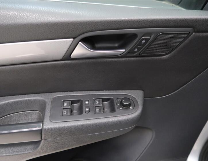 Volkswagen Sharan 14