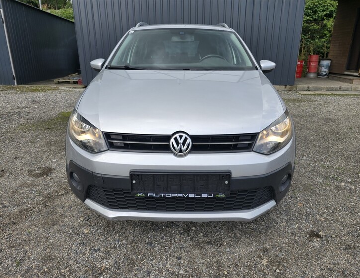 Volkswagen Polo 2