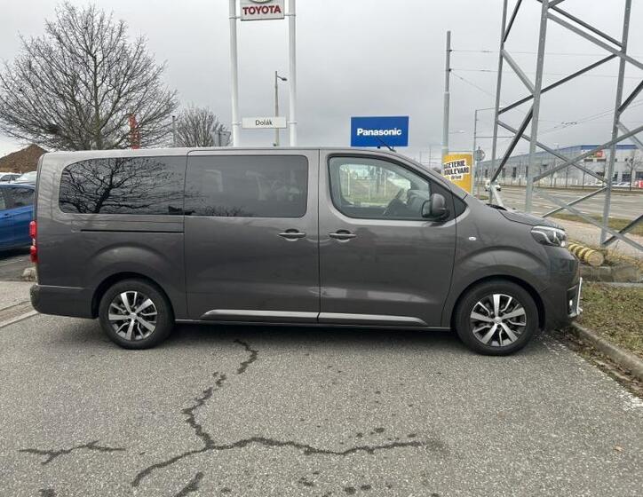 Toyota ProAce Verso 3