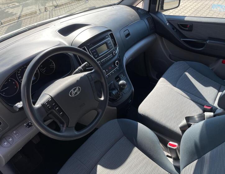 Hyundai H 1 10
