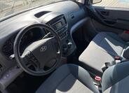 Hyundai H 1 10
