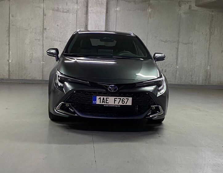 Toyota Corolla 2