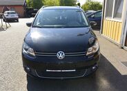Volkswagen Touran 2