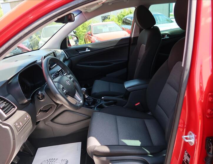 Hyundai Tucson 12