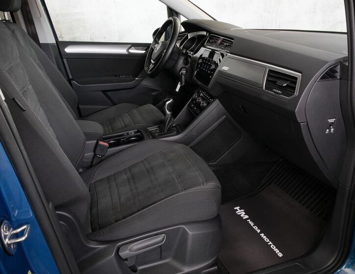 Volkswagen Touran 12